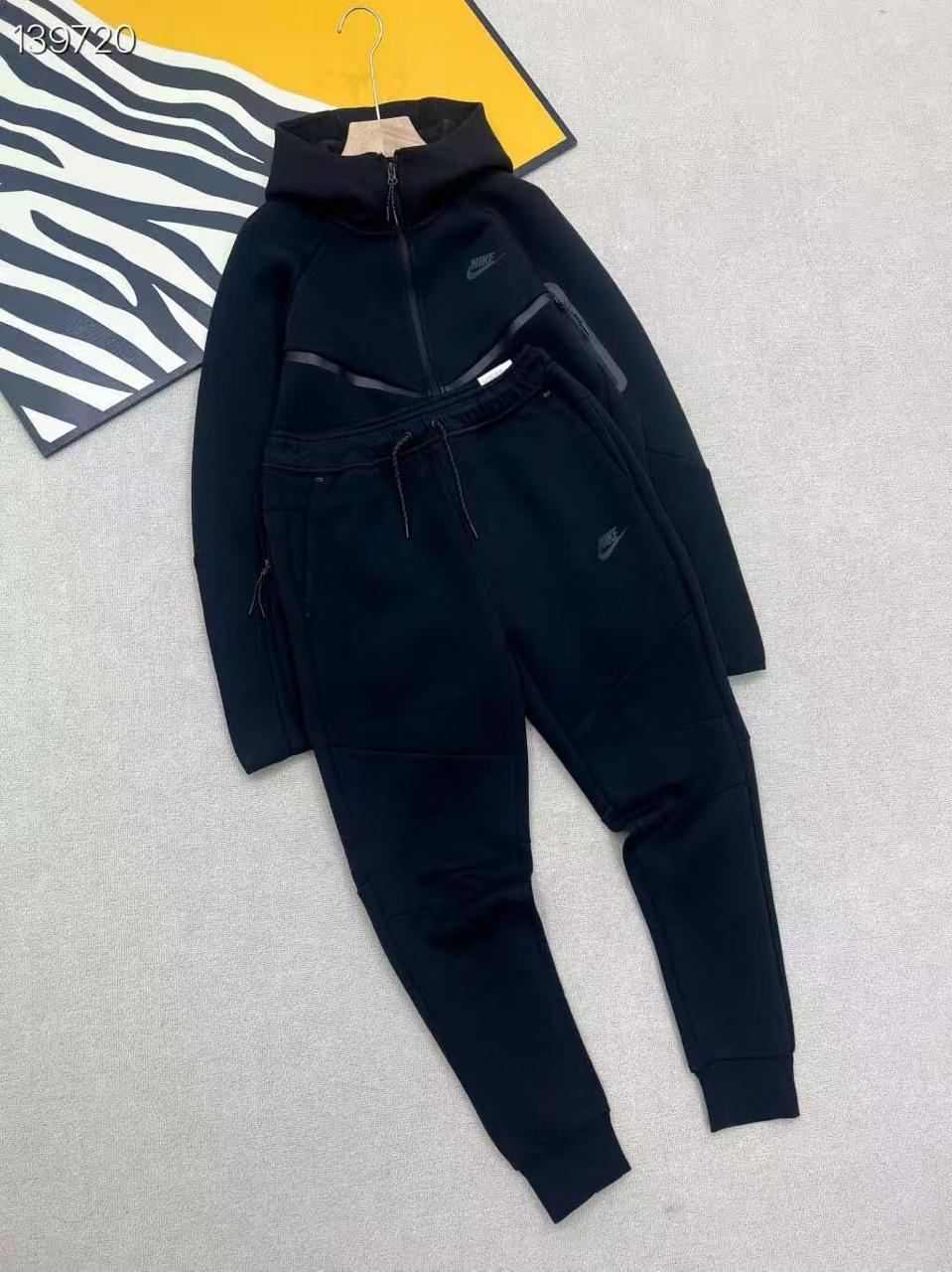 Nike Tech Fleece tracksuit Black