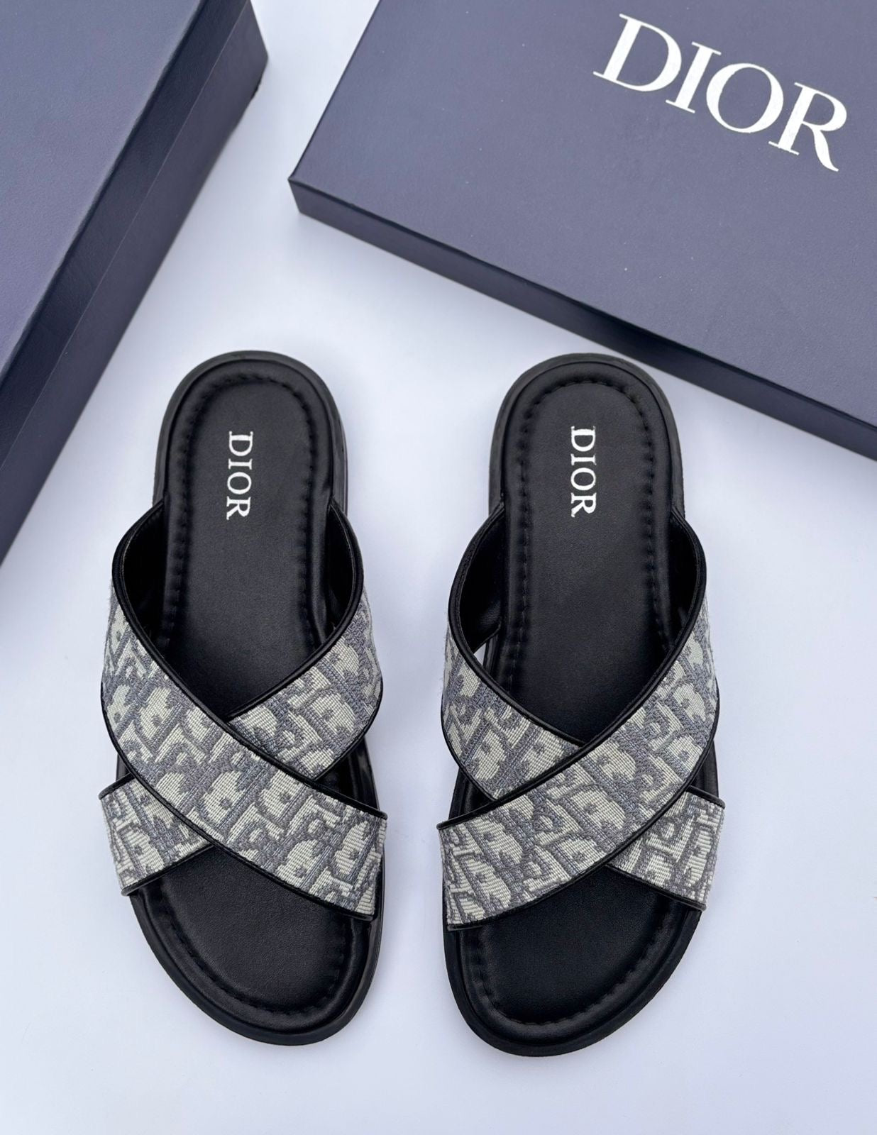 Dior Slipper Black White/Grey Writing