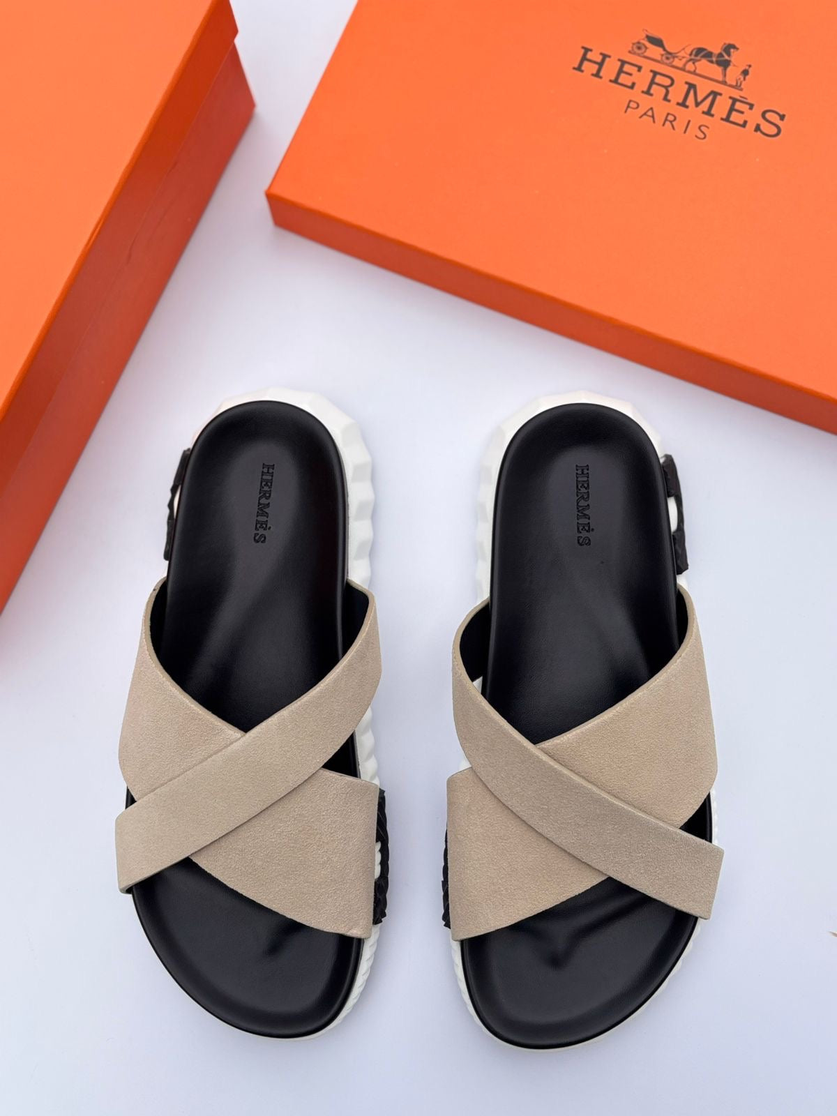 Hermes Slipper Black/Cream