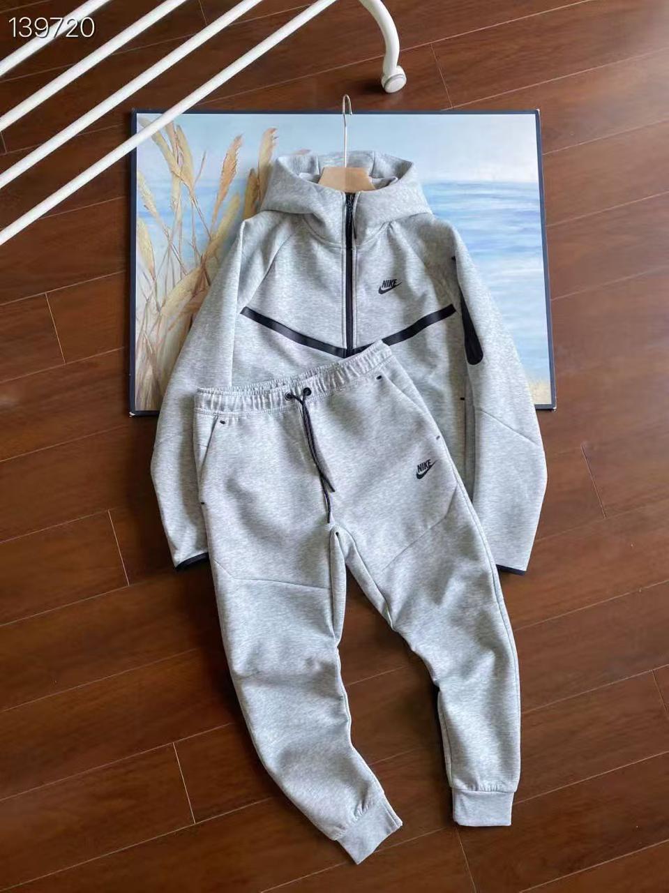 Nike Tech Fleece tracksuit White