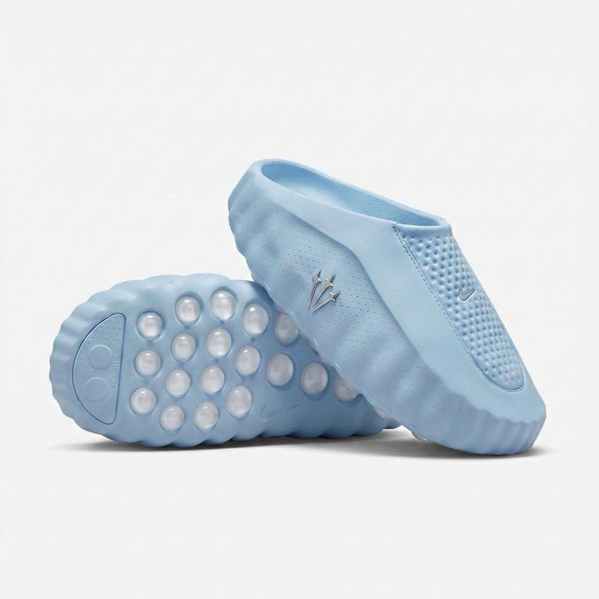 Drake Nocta X Nike Mind 001